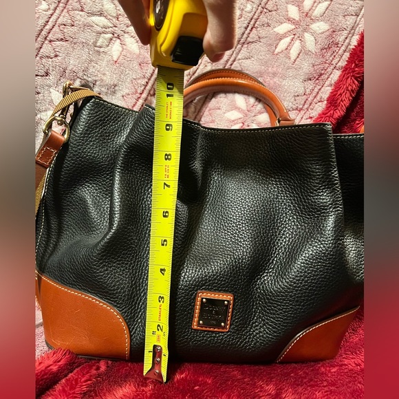 Dooney & Bourke Black Satchel Tote Purse - Picture 14 of 14
